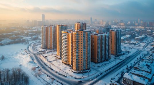 Шумные соседи и мусор: названы главные проблемы жителей многоэтажек